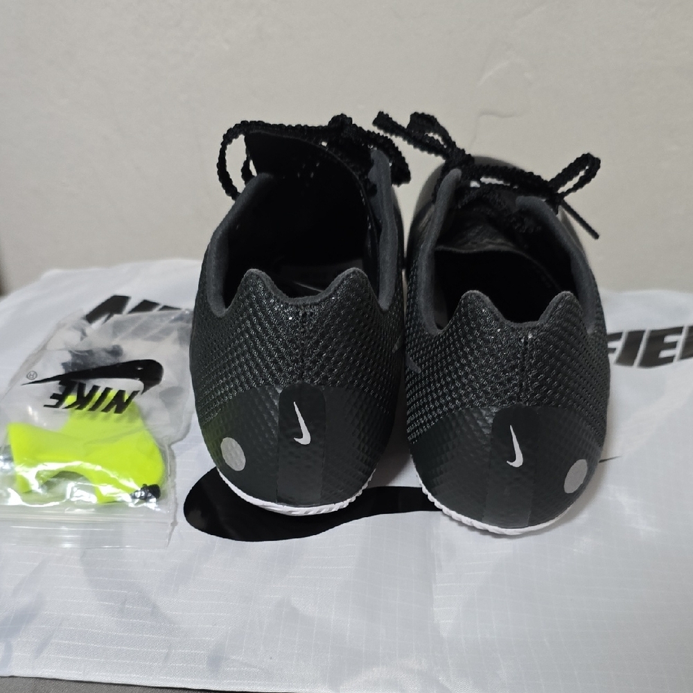 Nike Women's Black and Silver Athletic Shoes - Picture 4 of 6
